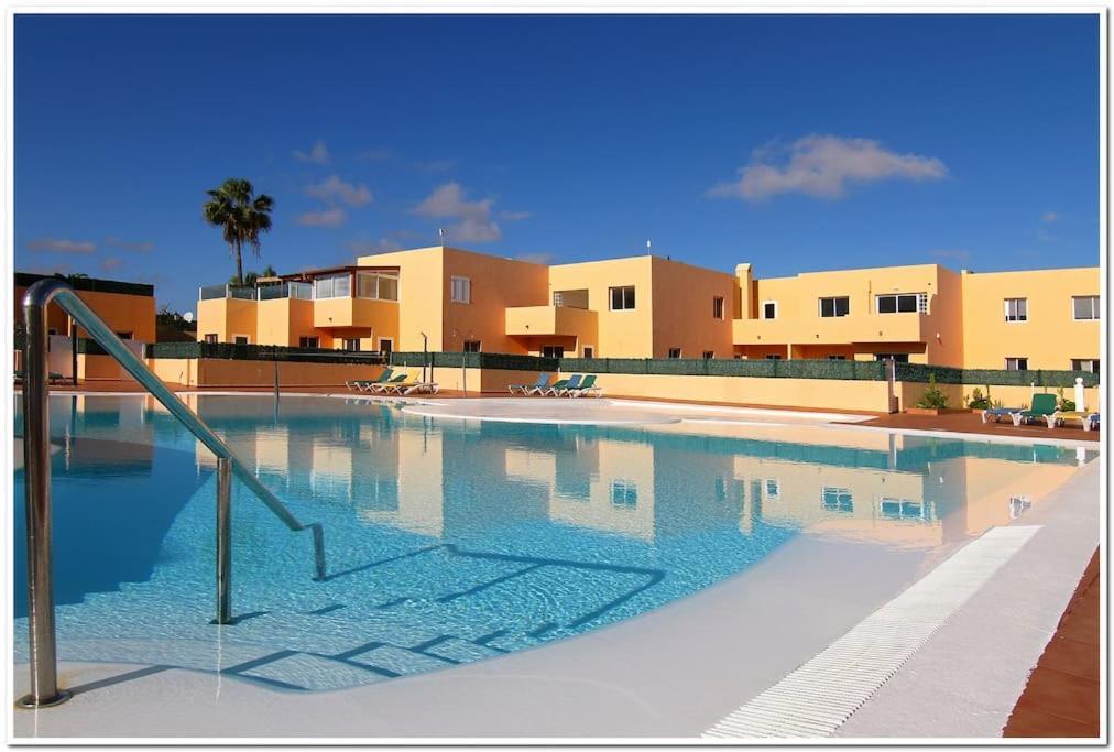 Oasis Bay Apartment Corralejo Bagian luar foto