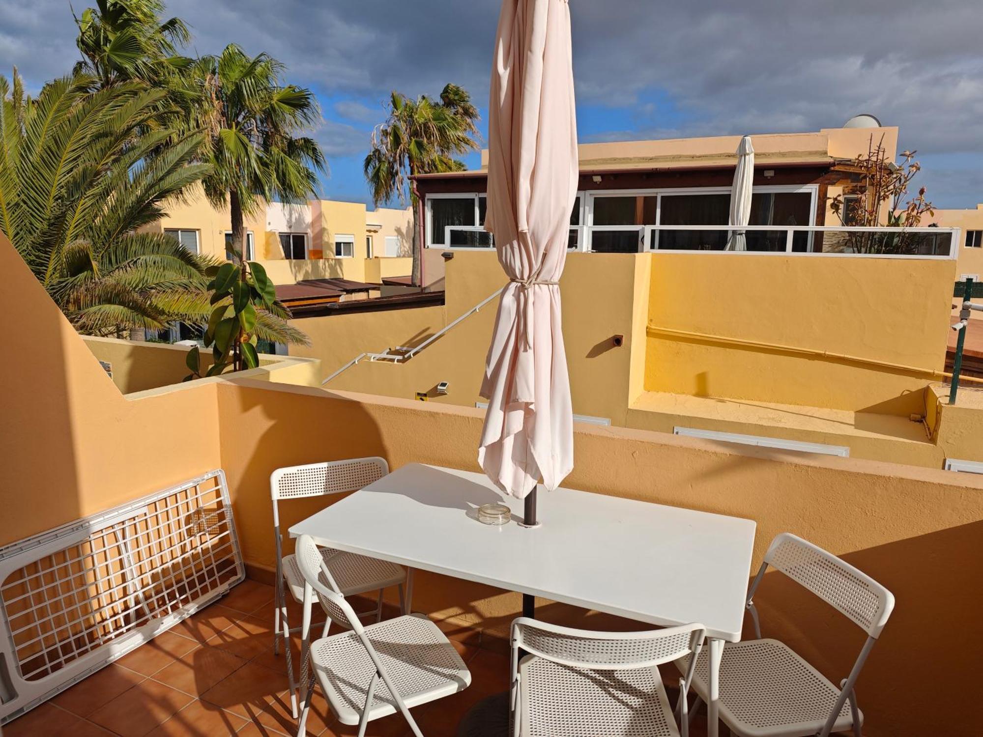 Oasis Bay Apartment Corralejo Bagian luar foto